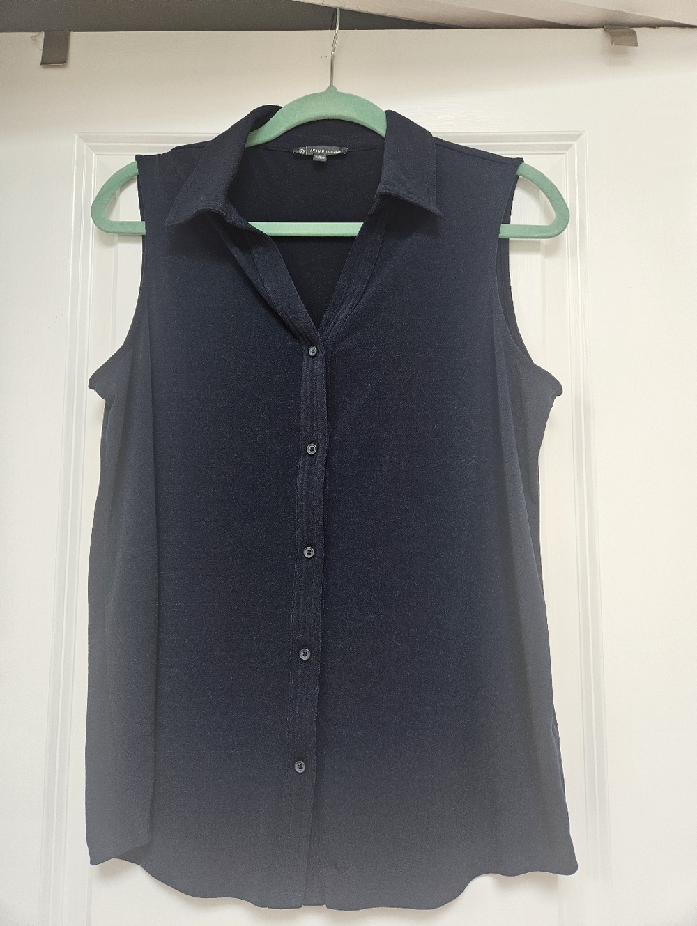 Adrianna Papell Navy Sleeveless Button-Down Collared Top